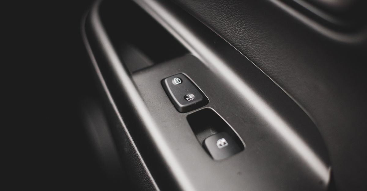 Acura car key fob — Columbia Guardian Locksmith
