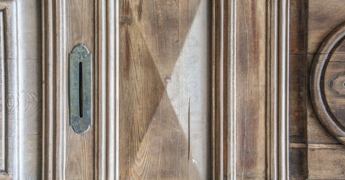 front door lock key — Columbia Guardian Locksmith